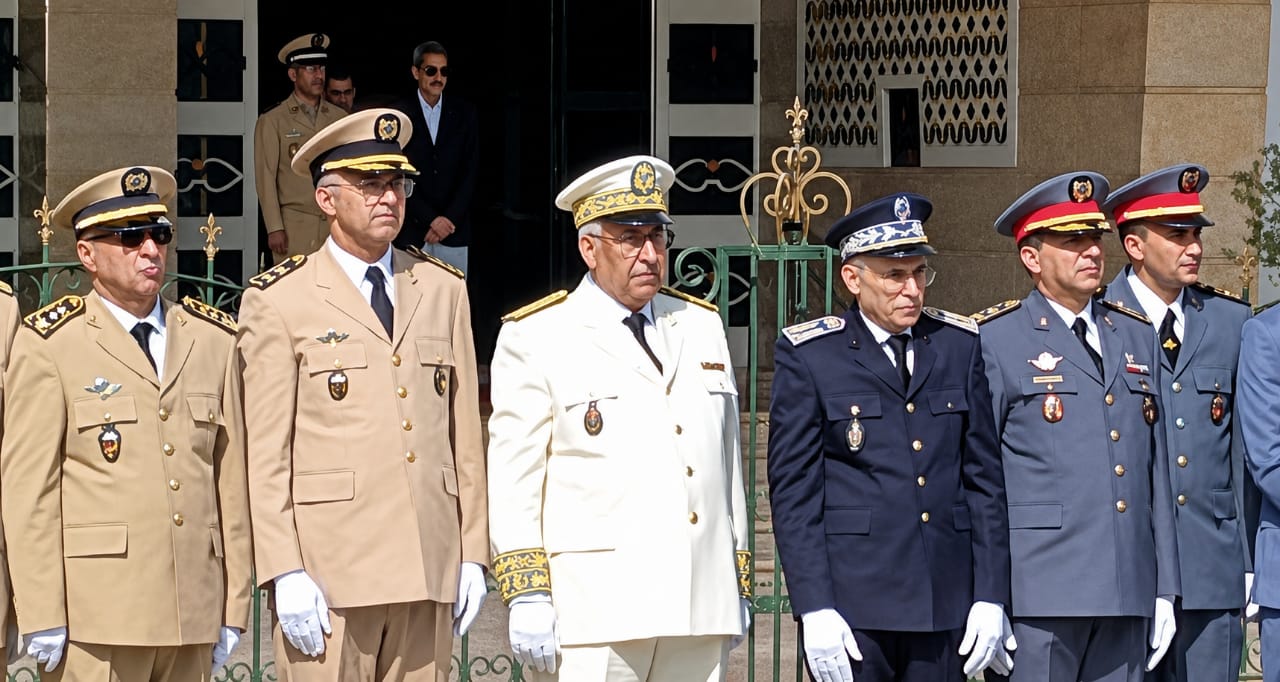 مكناس .. مراسم تحية العلم الوطني احتفاءً بالذكرى السابعة والعشرين لعيد العرش المجيد مكناس .. مراسم تحية العلم الوطني احتفاءً بالذكرى السابعة والعشرين لعيد العرش المجيد