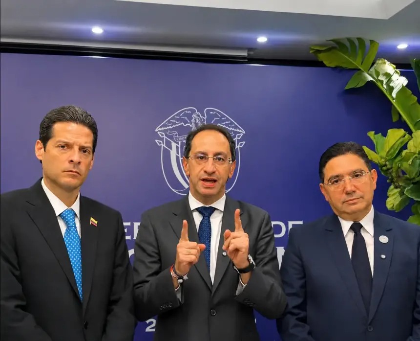 الصحراء المغربية ..كولومبيا تعلن تغييرا في موقفها وتعترف بسيادة المغرب على صحرائه الصحراء المغربية ..كولومبيا تعلن تغييرا في موقفها وتعترف بسيادة المغرب على صحرائه