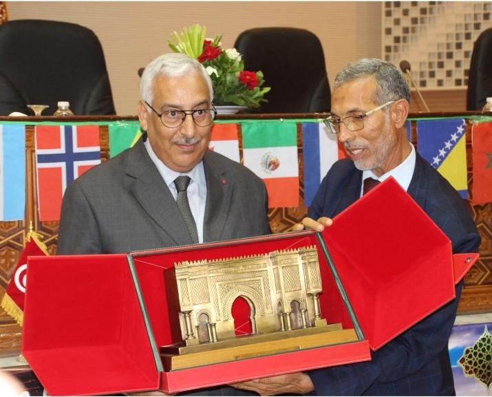 منتدى مكناس الخامس لمغاربة العالم، يختتم أشغاله بدعوات لتشجيع الاستثمار وتعزيز الجاذبية السياحية للمدينة منتدى مكناس الخامس لمغاربة العالم، يختتم أشغاله بدعوات لتشجيع الاستثمار وتعزيز الجاذبية السياحية للمدينة