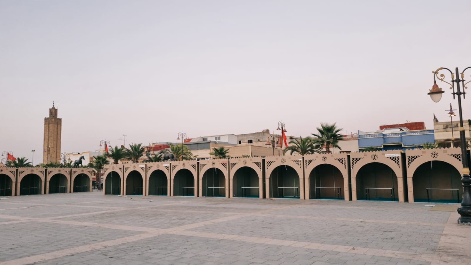 الخميسات تحتضن المعرض الجهوي للصناعة التقليدية احتفالا بذكرى ثورة الملك والشعب الخميسات تحتضن المعرض الجهوي للصناعة التقليدية احتفالا بذكرى ثورة الملك والشعب