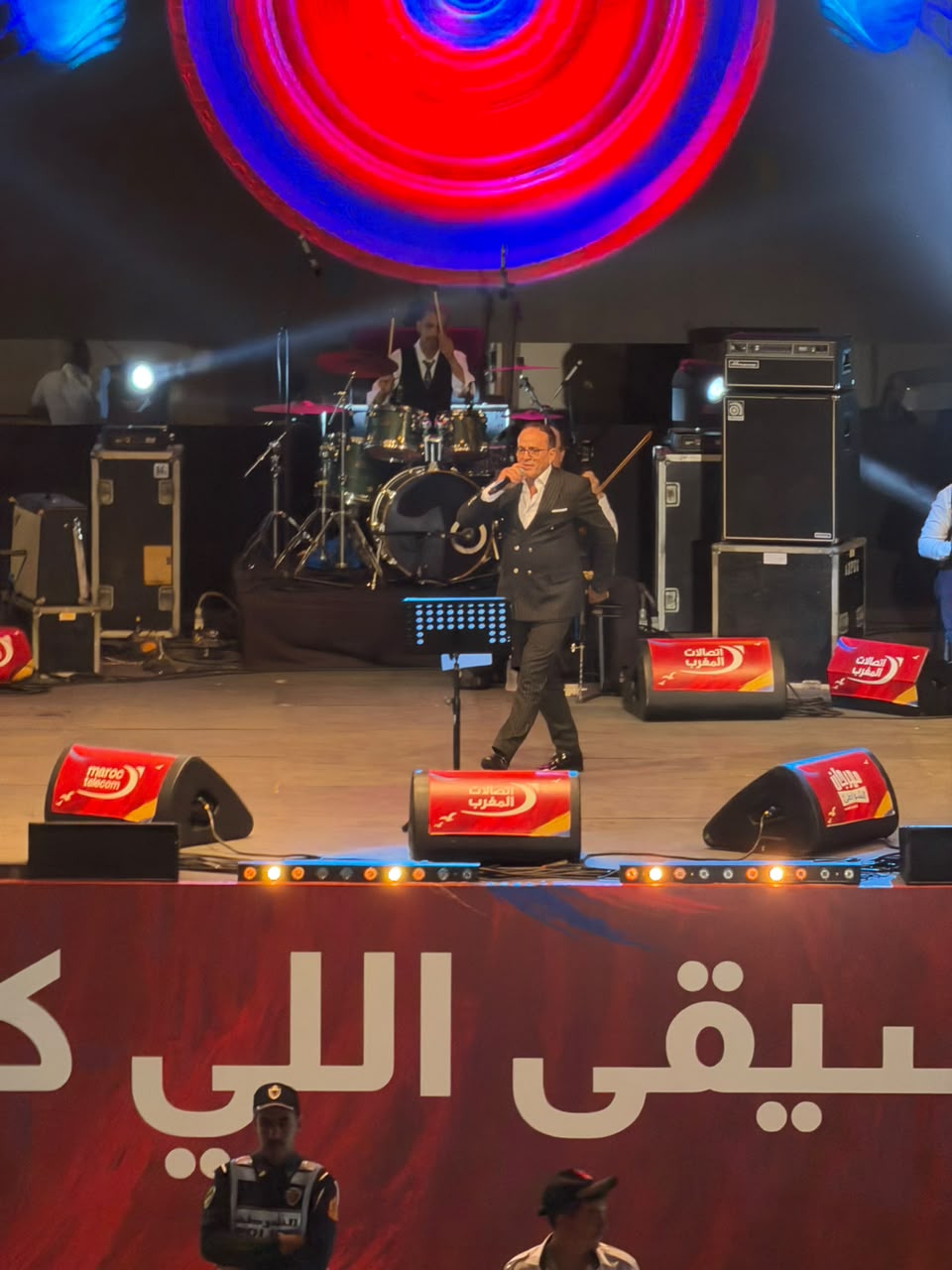 طهور يبهر جمهور الحسيمة في ثاني ليالي مهرجان الشواطئ لاتصالات المغرب طهور يبهر جمهور الحسيمة في ثاني ليالي مهرجان الشواطئ لاتصالات المغرب