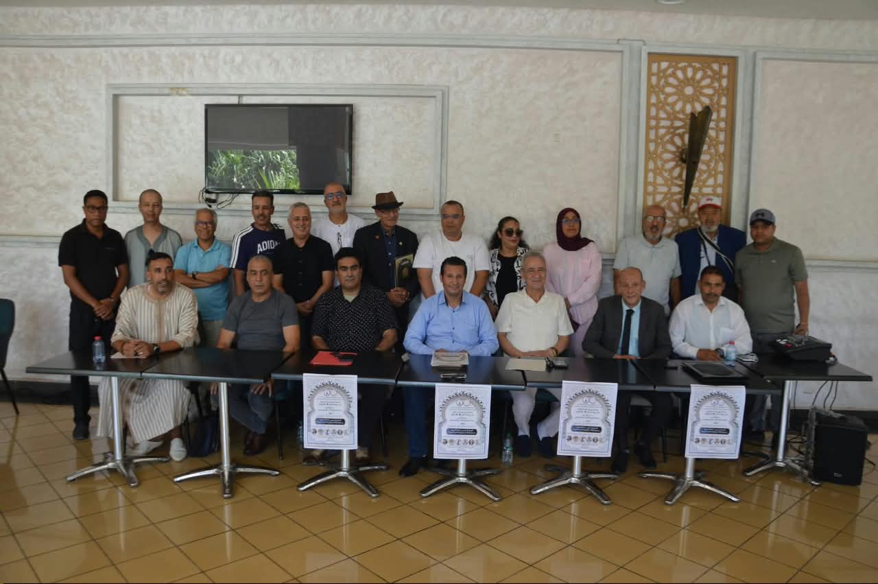 مهرجان عيساوة الأخير يلقي بظلاله على مائدة مستديرة بمكناس حول صون أصالة التراث العيساوي