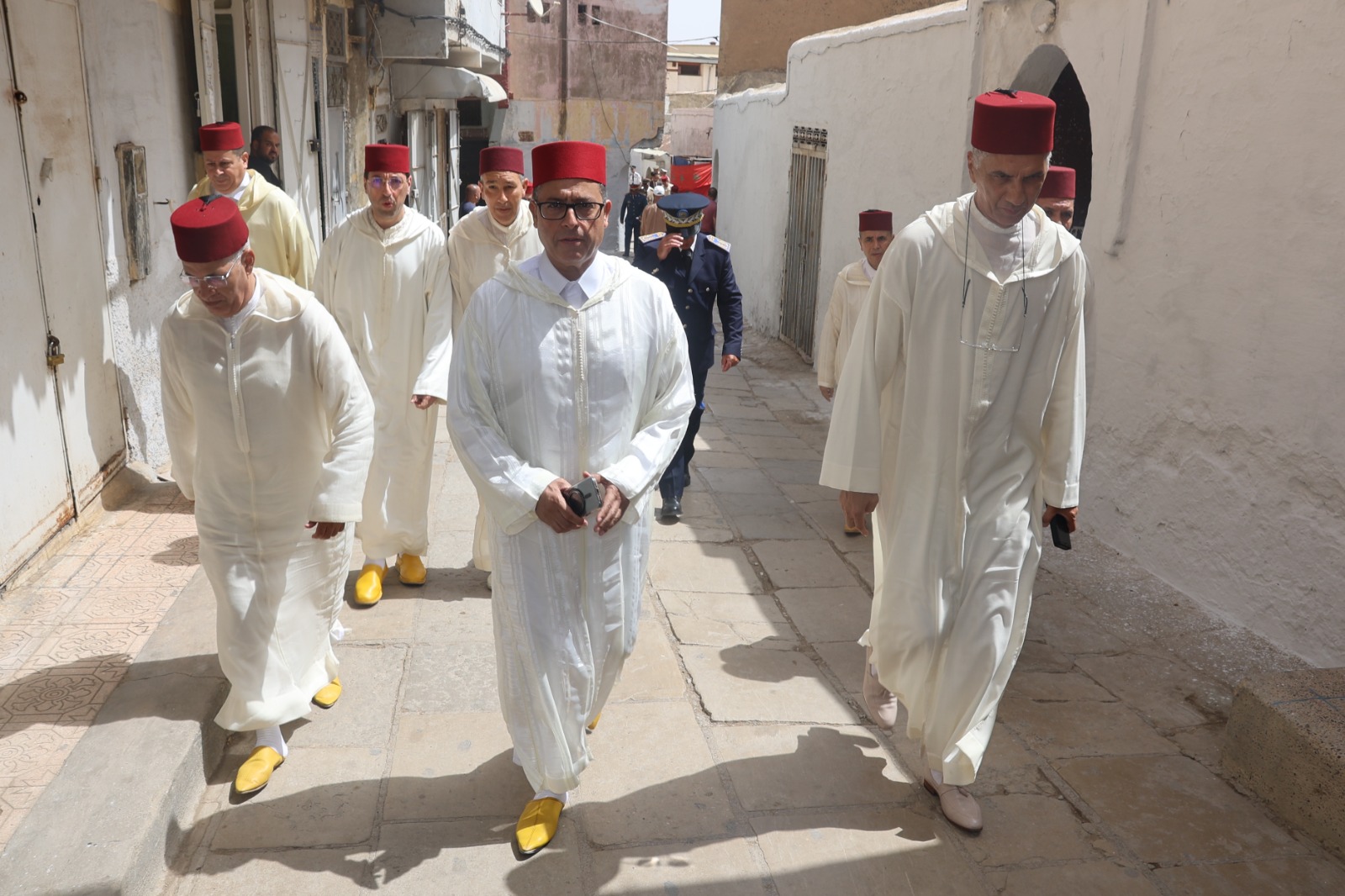 هبة ملكية تجدد أواصر العناية بأهل الزوايا والأضرحة بمدينة تازة هبة ملكية تجدد أواصر العناية بأهل الزوايا والأضرحة بمدينة تازة