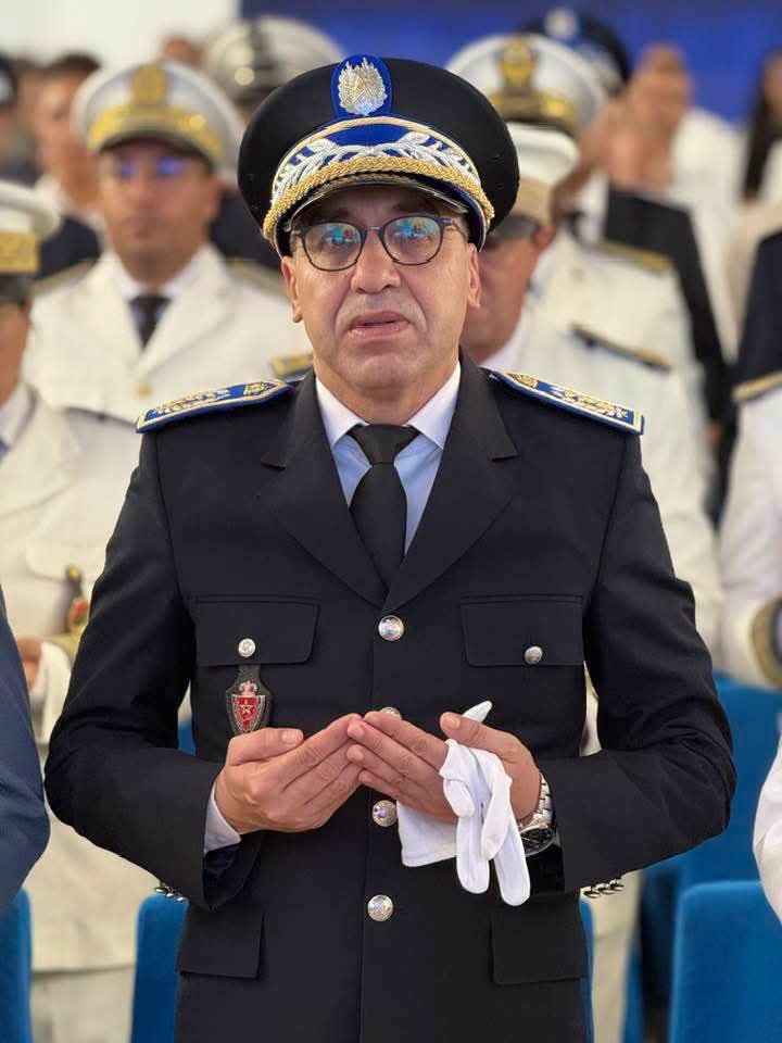 عمر أوراغ.. من تجربة الشرطة القضائية إلى قيادة الأمن الجهوي بالحسيمة.. مسار مهني يراهن على الكفاءة والنجاعة عمر أوراغ.. من تجربة الشرطة القضائية إلى قيادة الأمن الجهوي بالحسيمة.. مسار مهني يراهن على الكفاءة والنجاعة