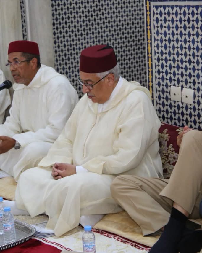 السيد عبد الغني الصبار عامل عمالة مكناس يحيي ذكرى وفاة الملك الحسن الثاني في حفل ديني مهيب بالمسجد الكبير بقبة السوق