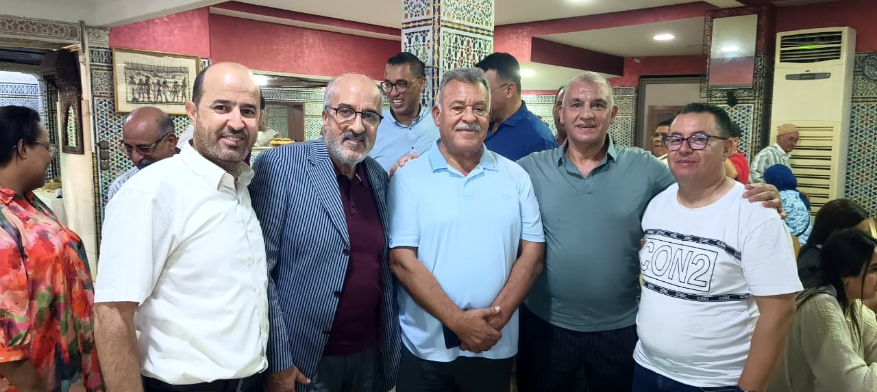 مكناس تعيد أحمد الطاهري إلى البرلمان والأنظار تتجه إلى ما بعد الاستحقاق مكناس تعيد أحمد الطاهري إلى البرلمان والأنظار تتجه إلى ما بعد الاستحقاق