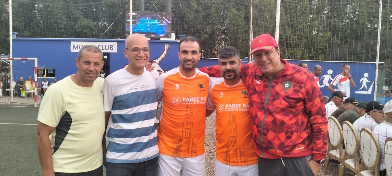 جمعية فضاء الصيادلة تتوج بطلة لكأس الفئات الصغرى U13 بمكناس جمعية فضاء الصيادلة تتوج بطلة لكأس الفئات الصغرى U13 بمكناس